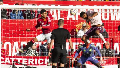 "Манчестър Юнайтед" обърна "Брентфорд" и спря серията си без победа