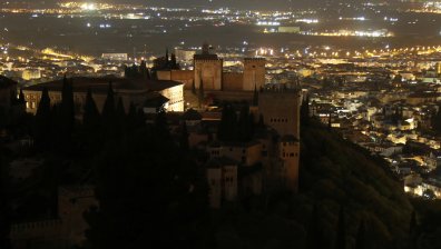 "Часът на Земята": Над 7000 града от 180 държави изгасиха осветлението