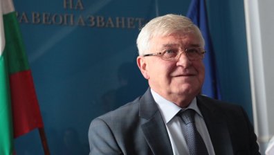 БЛС срещу модела "Ананиев": Играете си с нервите на медиците