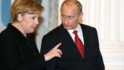 Меркел на среща с Путин в Москва
