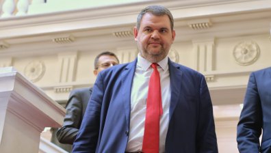 Пеевски: "Лукойл" ще ни плати 500 млн. ДДС. Ако не се случи, ще отнемем дерогацията