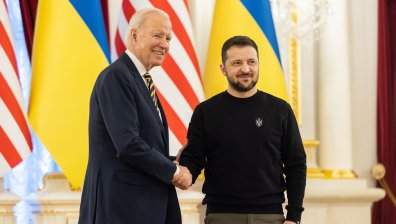 Байдън изненадващо пристигна в Киев за среща със Зеленски