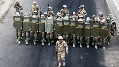 Убити и ранени при сблъсъци край петролна рафинерия в Боливия