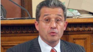 Й. Цонев: Законът за офшорките може да послужи и на други европейски страни