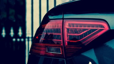 С 29% скочиха продажбите на нови автомобили в ЕС, у нас спадат