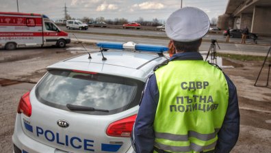 Засилено полицейско присъствие по пътищата в празничните дни