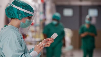 Над 3 млн. са заразените с коронавирус по света, жертвите - над 200 000