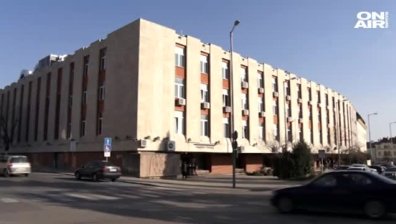 Банкерката, ощетила клиенти в Нова загора, получи присъда