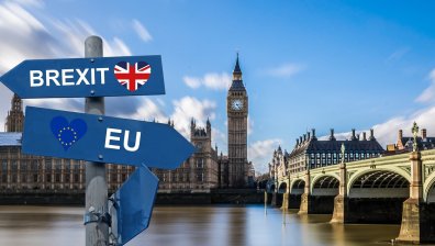 Пратките от Великобритания до ЕС ще се облагат с мита