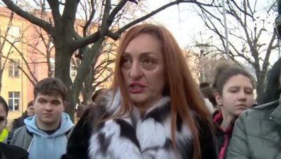 Скандал в гимназия в Дупница: Учители твърдят, че директорът им оказва натиск заради сигнал за нарушения