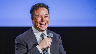 Мъск теглил заем от $1 млрд. от SpaceX при купуването Twitter