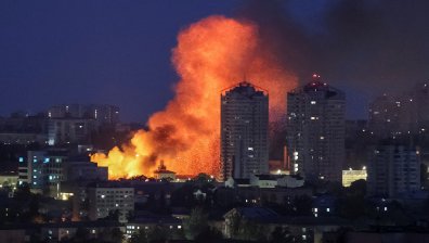 Четирима загинали и над 20 ранени при мащабна нощна руска атака срещу Украйна (+ВИДЕО)