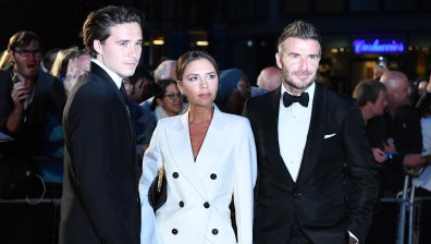 Аплодисменти за медицинските работници и от семейство Бекъм (+ВИДЕО)