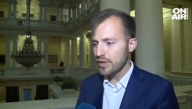 "Продължаваме промяната": Служебният кабинет саботира приемането на еврото