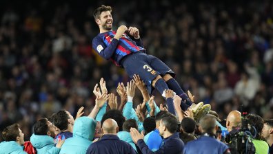 "Барселона" се сбогува с Пике с победа над "Алмерия"