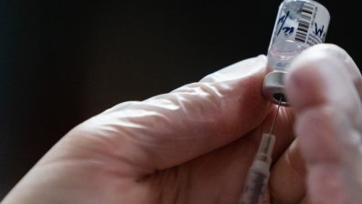 Външни министри искат ЕК да подпомогне с ваксини страни от Източното партньорство