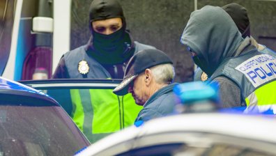 Арестуваха 74-годишен мъж, заподозрян за изпращането на писма бомби до испанските институции