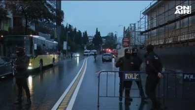 Очевидци видели нападателя от клуб "Рейна" в истанбулското метро