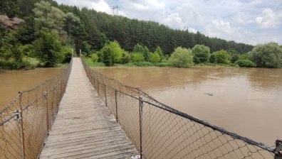 Водно бедствие: Поройните дъждове разрушават села в Софийско, 50 см и Искър прелива