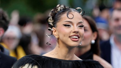 Bangaranga на Дара е хит в Европа, в България я критикуваме