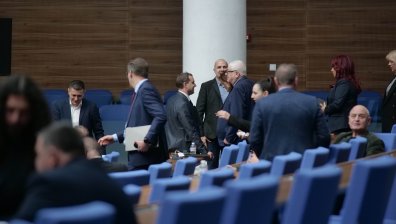 Докога ще издържи правителството и как "Величие" ще разбърка картите