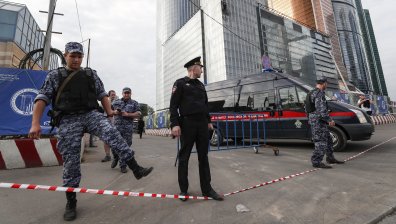 Стрелба в концертна зала в Москва, евакуират хора