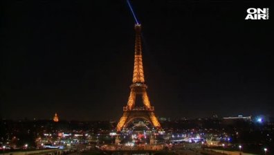 Загасиха светлините на Айфеловата кула заради Алепо