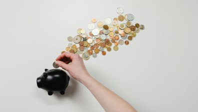 Как зодиите да подредят финансите си през септември?