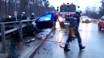 Тежка катастрофа блокира движението в столицата
