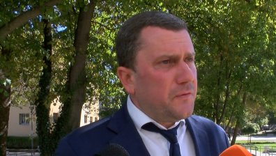 Кметът на Перник търси решение на кризата с родилното в града