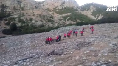 Остава мистерия как телата на двамата мъртви туристи се оказаха едно до друго в Пирин