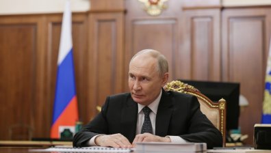 Путин предложи Русия да посредничи за споразумение между Израел и Иран