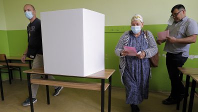Вот в пандемия: Как гласуваха съседките ни и ще взаимстваме ли от тях?