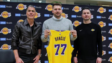 "ЛА Лейкърс" мачка пред погледа на новата си звезда Лука Дончич