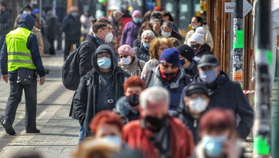НСИ: Доходите са скочили с 10,5%, разходите са се увеличили с 15,2%