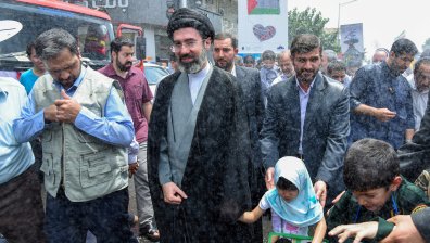 Моджтаба Хаменей обяви "нова фаза" в контрола над Ормузкия проток