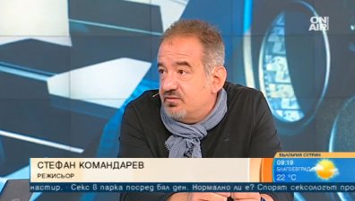 Стефан Командарев грабна още две награди с "Посоки"