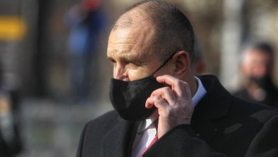 Радев продължава с консултациите, ще се срещне с ръководството на ЦИК