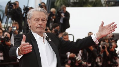 Ален Делон е готов да се подложи на евтаназия, написа прощално писмо