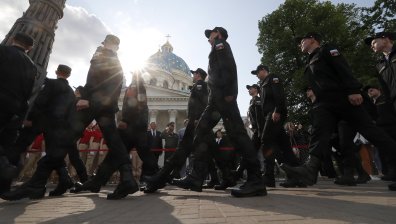 Недостигът на работници в Русия: Вдигането на заплатите рискува да оголи армията