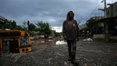Ураганът "Мелиса" уби десетки и нанесе щети за милиарди долари