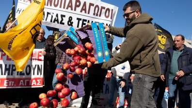 Гръцките земеделци затварят границата с РСМ - ще се разберат ли с Мицотакис?