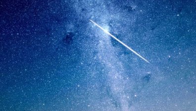 За първи път астрономи снимаха прераждането на звезда (+ВИДЕО)