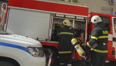 С опасност за живота е жената, пострадала след пожар в село Александрово