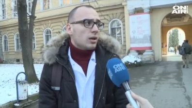 Медици от Александровска болница на протест заради лоши условия на труд 