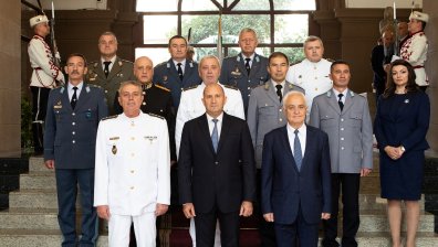 Румен Радев призова за по-добра комуникация и ускоряване на модернизацията на армията