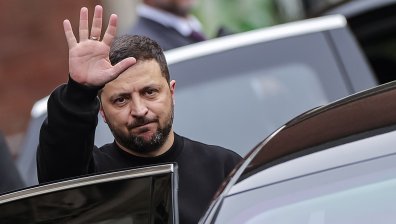 Зеленски: Със сигурност си връщаме Крим, готвим се да го реинтегрираме