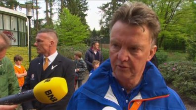 Луис ван Гаал отрече, че е сигурен за Юнайтед