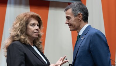 Йотова за AI революцията: Отговорни сме пред децата за света, който създаваме чрез технологиите
