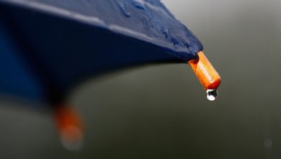 Само над част от страната ще превалява, над останалата се редуват облаци и слънце